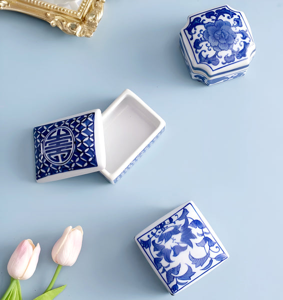 Set 3 blue and white decorative Tabletop Porcelain Trinket Boxes home decor display gift