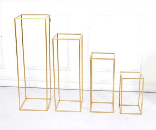 Set 4 Gold Metal Flowers Display Stands