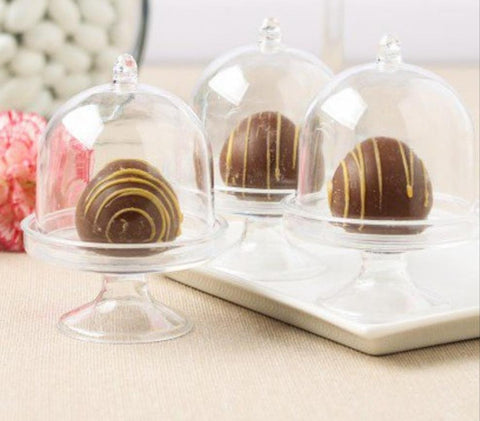 Set Mini Clear Plastic Wedding Favour Cupcake Holder with Cloche Dome Lid Gift Bomboniere Christening Baptism Party Events Display Stand Dessert Macaroons