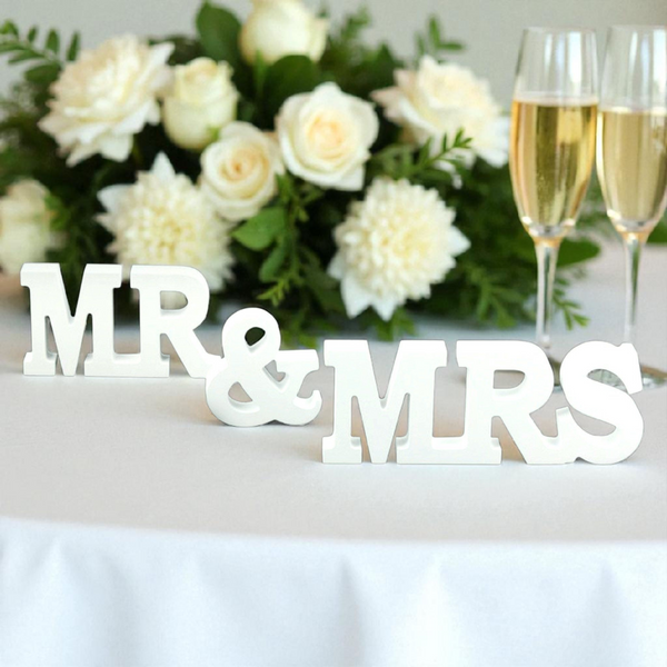 Set White Wood MR & MRS Tabletop Words Sign Display Decoration