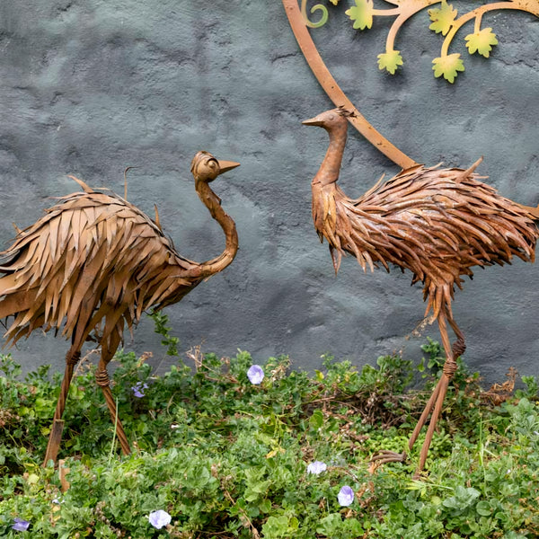 Set 2 Rustic Metal Couple Emus Outdoor Garden Statues Sculptures