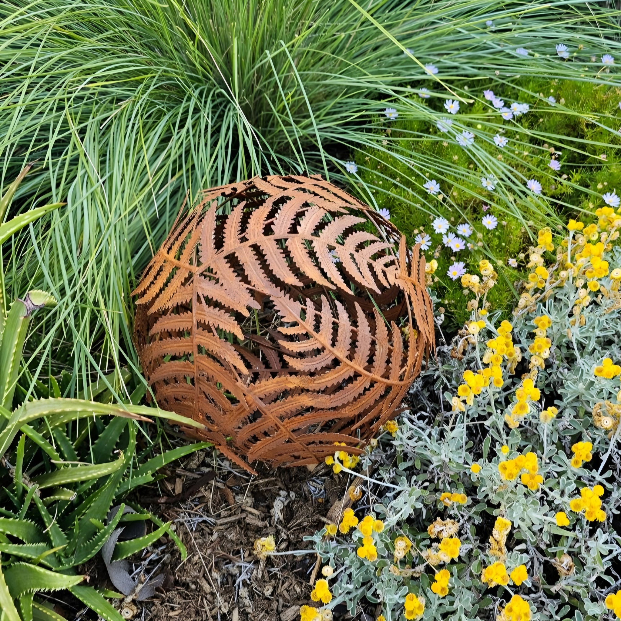 Set of 2 Small Rustic Decorative Garden Fern Design Ball- 25cm