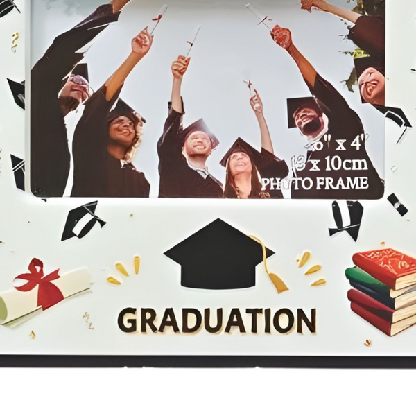 White & Black Ceramic 3D Graduation Photo Frame with Black Hat