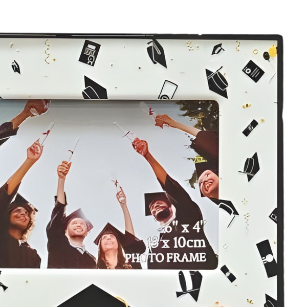 White & Black Ceramic 3D Graduation Photo Frame with Black Hat
