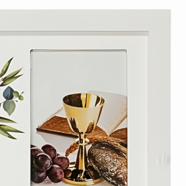Children's White Wood First Communion Photo Frame & 3D Holy Grail