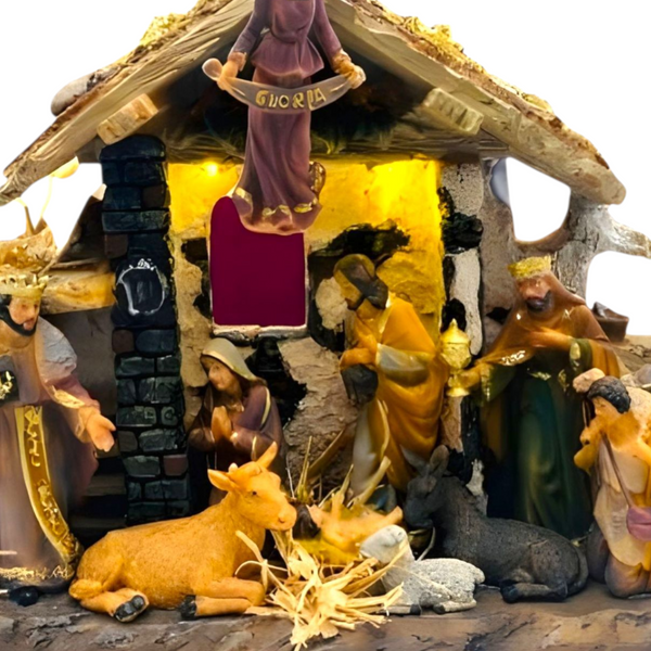 Christmas LED Light Up Nativity Scene Colour Figurines & Stable Display Statue